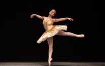 Magia do conto de Cinderela no espetáculo do Allegro Ballet